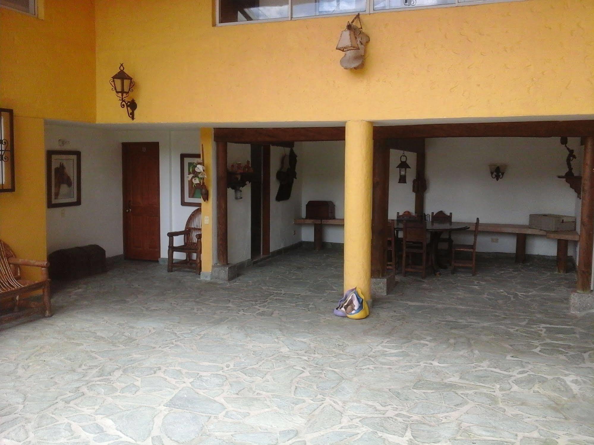 Finca Hotel La Ponderosa Rionegro Bagian luar foto